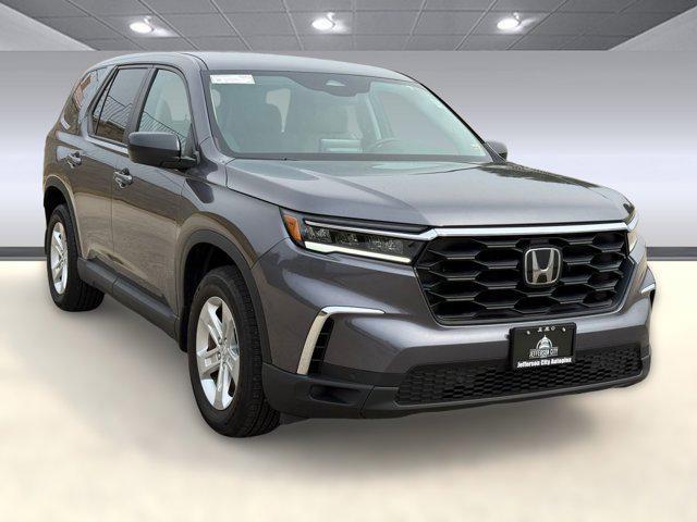 used 2024 Honda Pilot car, priced at $34,998