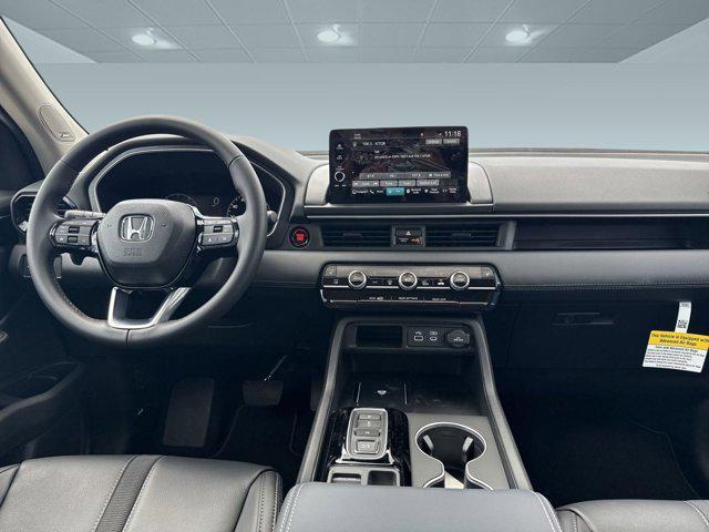 new 2025 Honda Pilot car, priced at $48,301