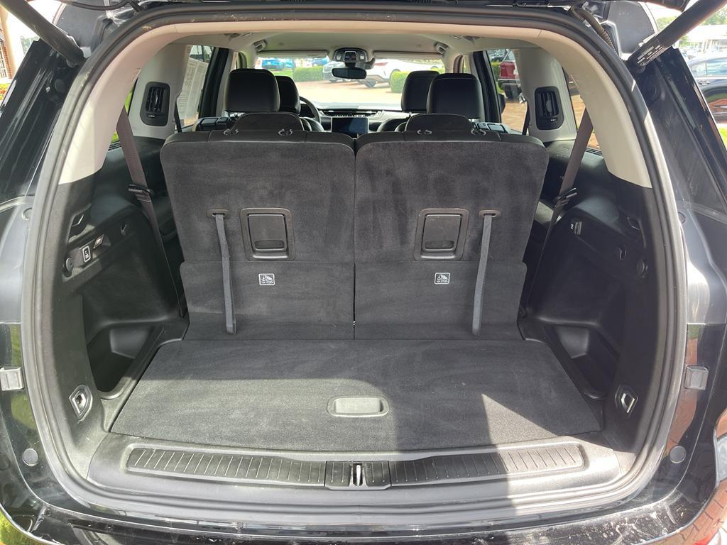 used 2023 Jeep Grand Cherokee L car, priced at $26,000