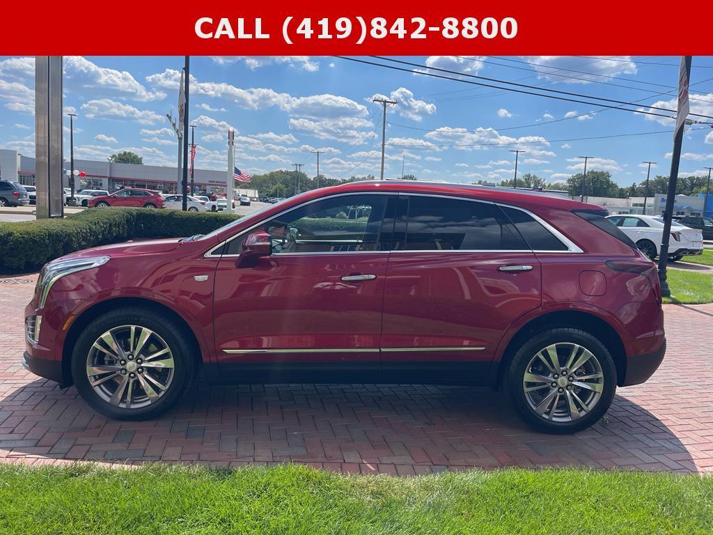 used 2024 Cadillac XT5 car, priced at $51,500