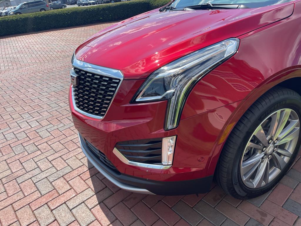 used 2024 Cadillac XT5 car, priced at $51,500