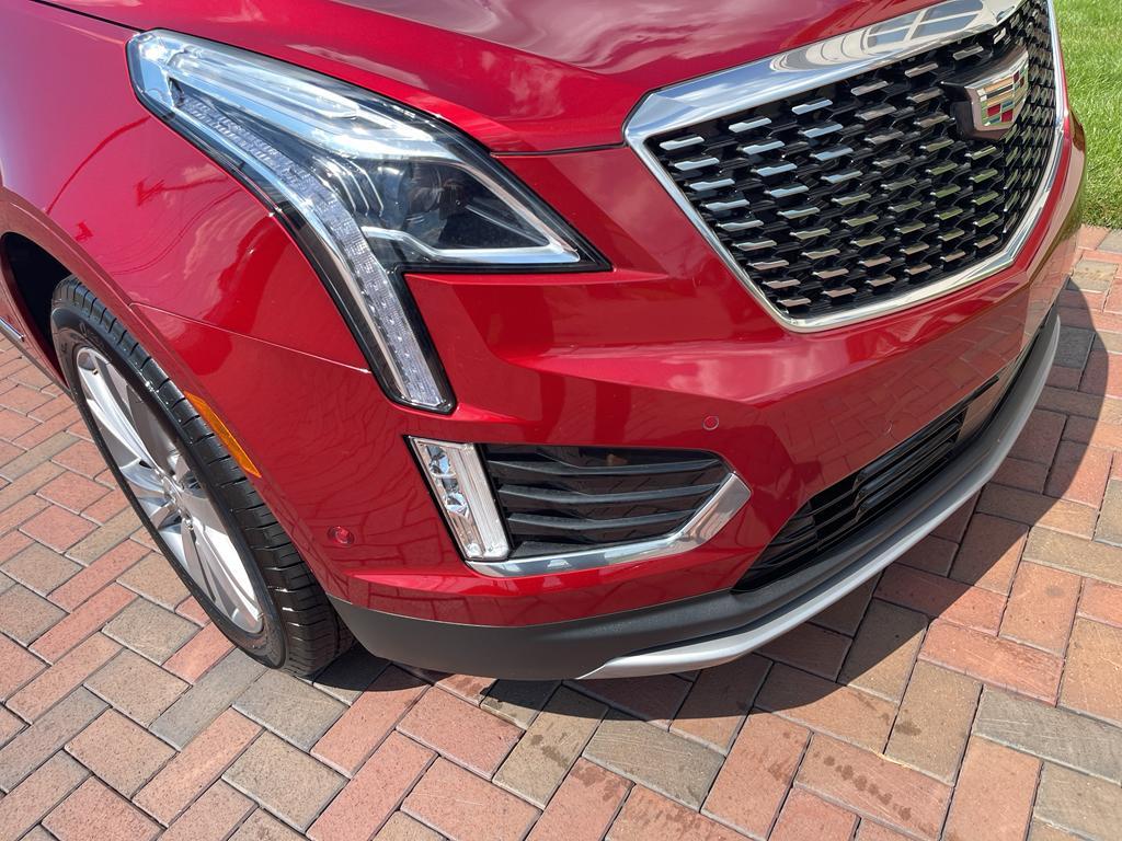used 2024 Cadillac XT5 car, priced at $51,500