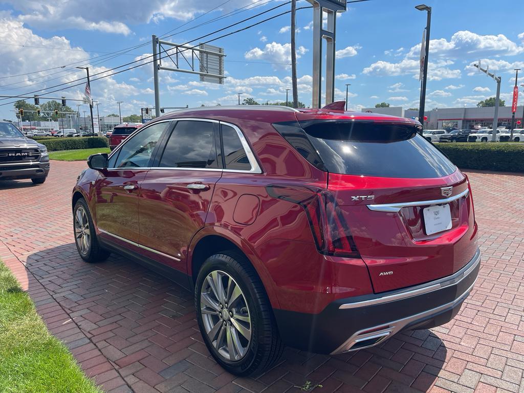 used 2024 Cadillac XT5 car, priced at $51,500