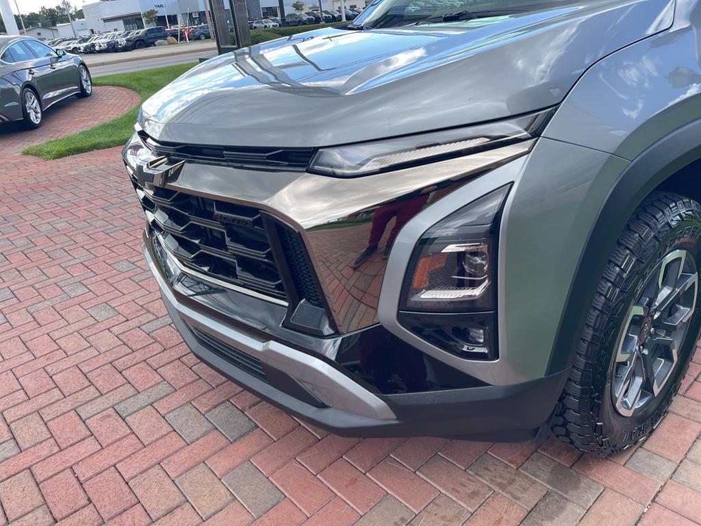 used 2025 Chevrolet Equinox car, priced at $30,000
