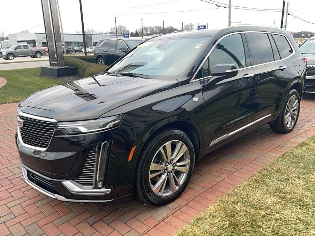 used 2022 Cadillac XT6 car, priced at $38,500