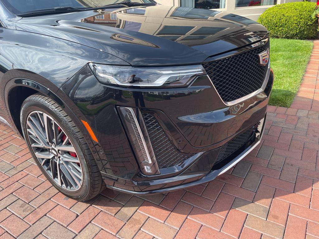 used 2024 Cadillac XT6 car, priced at $52,900