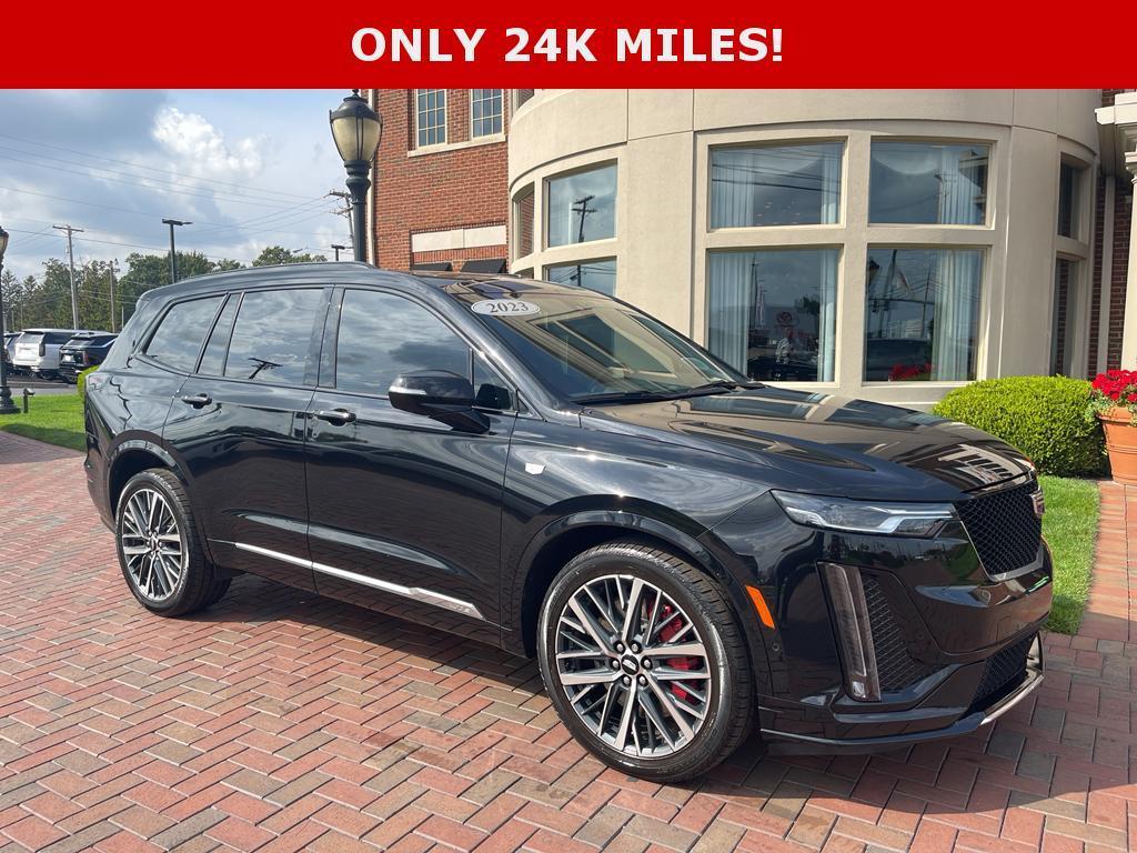 used 2024 Cadillac XT6 car, priced at $52,900