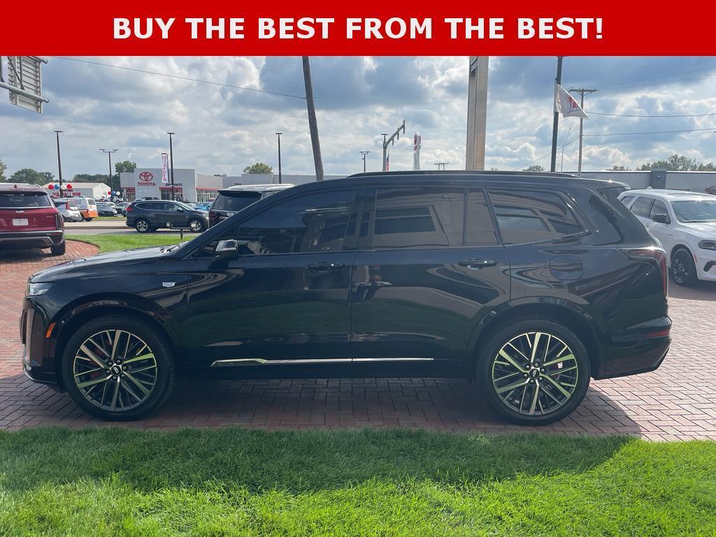 used 2024 Cadillac XT6 car, priced at $52,900