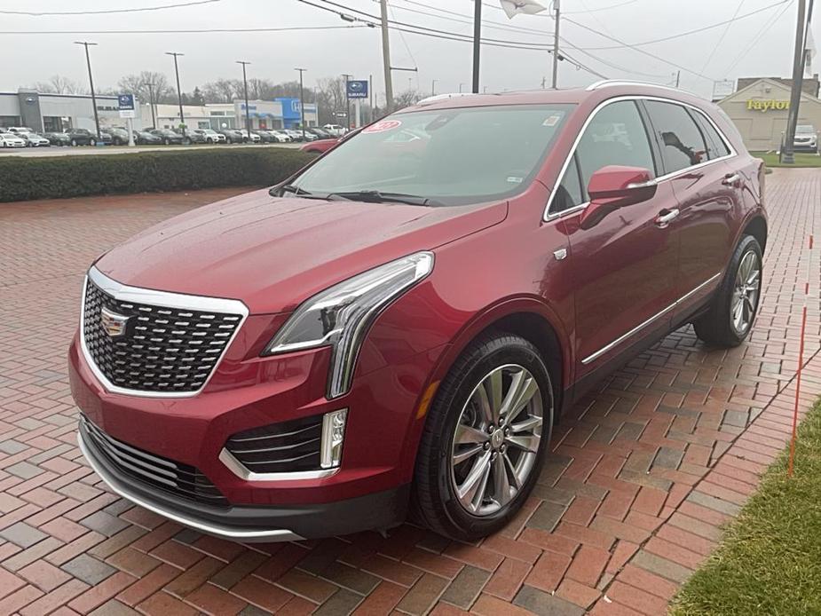 used 2023 Cadillac XT5 car, priced at $36,900