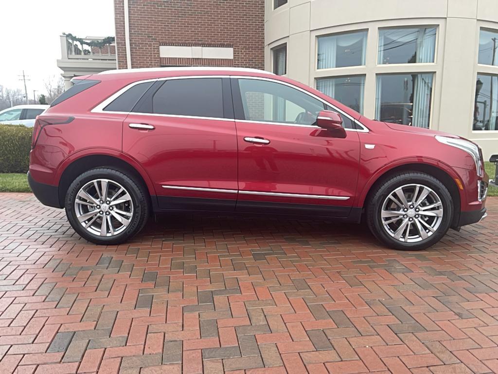 used 2023 Cadillac XT5 car, priced at $36,900