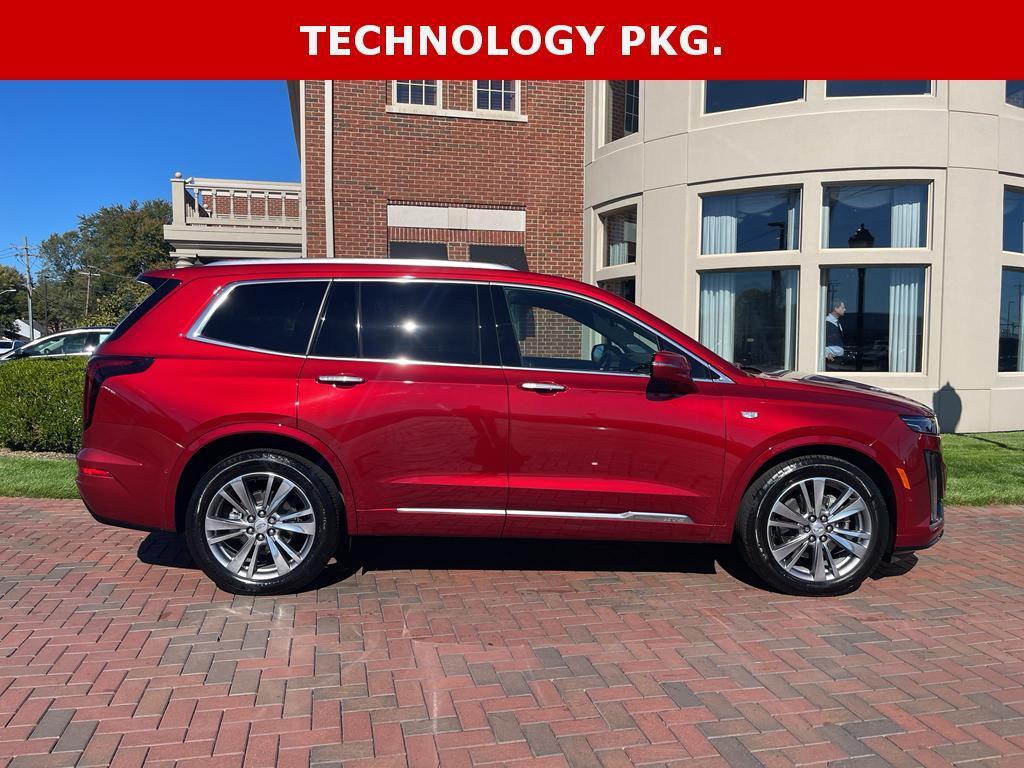 used 2024 Cadillac XT6 car, priced at $48,500