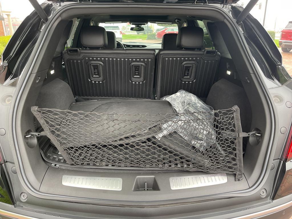 used 2023 Cadillac XT5 car, priced at $37,900