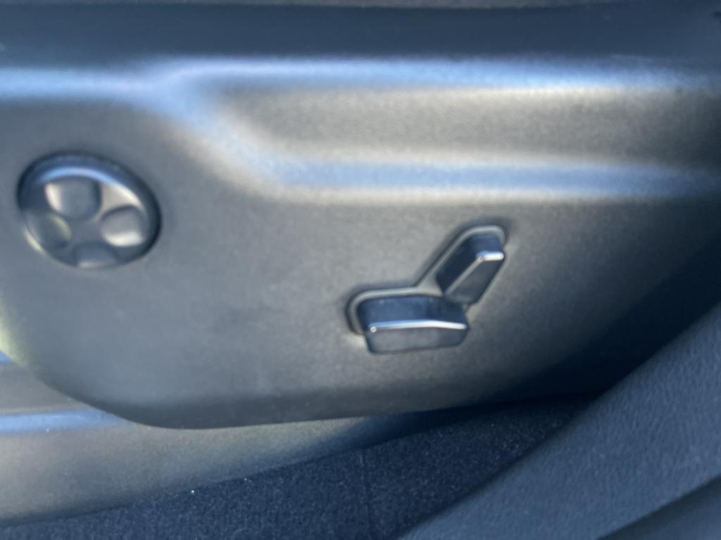 used 2021 Jeep Grand Cherokee car, priced at $27,700