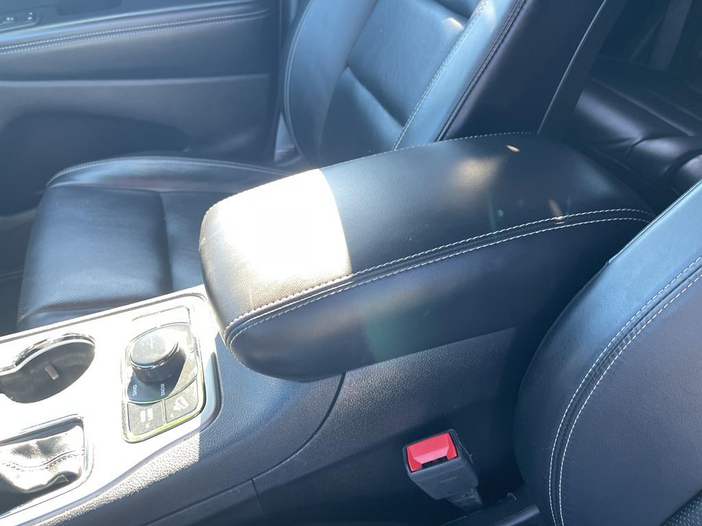 used 2021 Jeep Grand Cherokee car, priced at $27,700