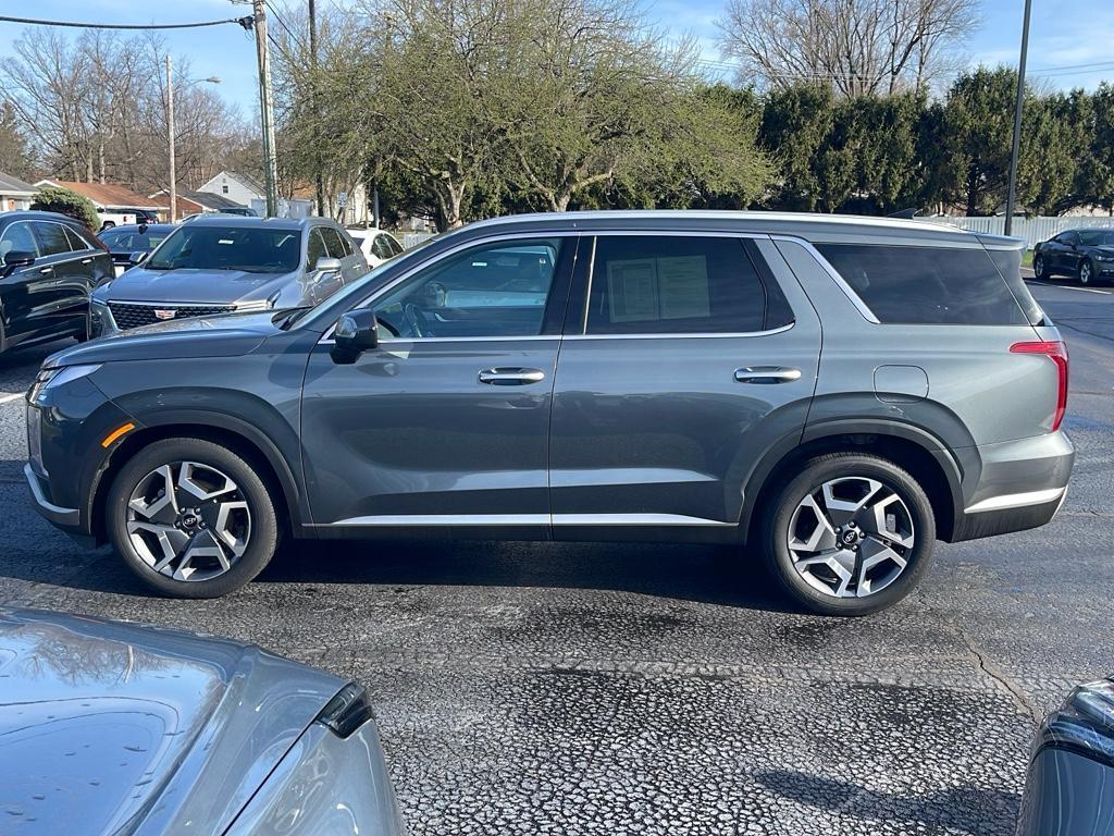 used 2024 Hyundai Palisade car, priced at $38,400