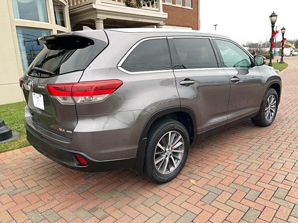 used 2019 Toyota Highlander car, priced at $25,000