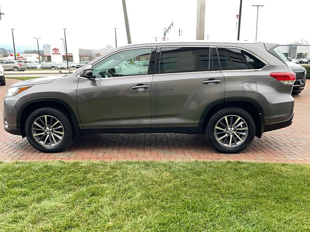 used 2019 Toyota Highlander car, priced at $25,000