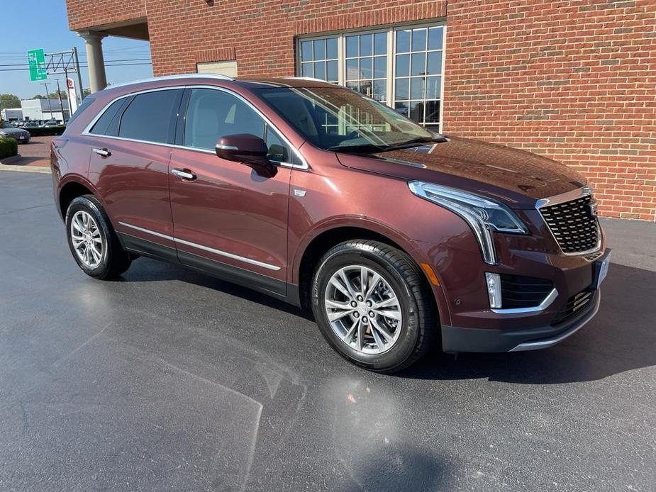 used 2022 Cadillac XT5 car, priced at $35,896