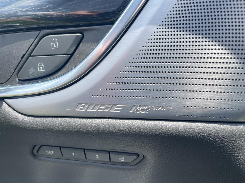 used 2023 Cadillac XT5 car, priced at $37,000
