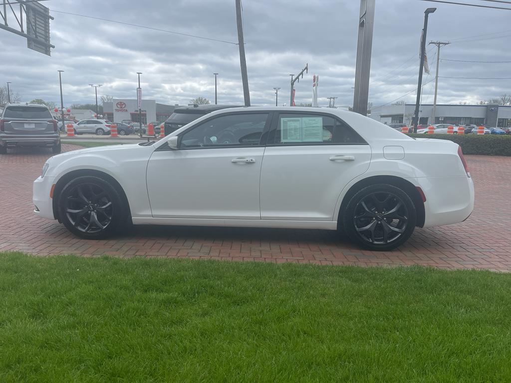 used 2023 Chrysler 300 car, priced at $25,500