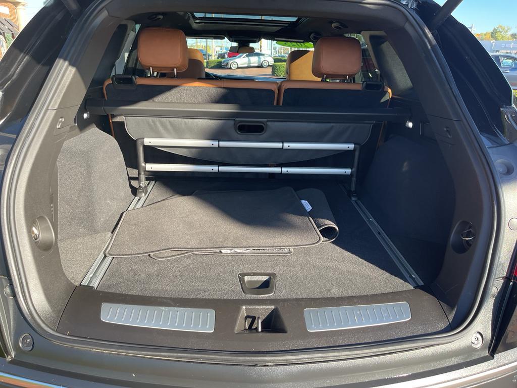 used 2025 Cadillac XT5 car, priced at $47,500