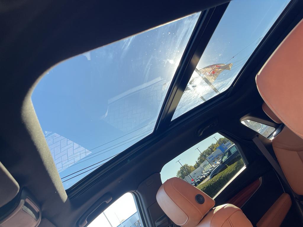 used 2025 Cadillac XT5 car, priced at $47,500