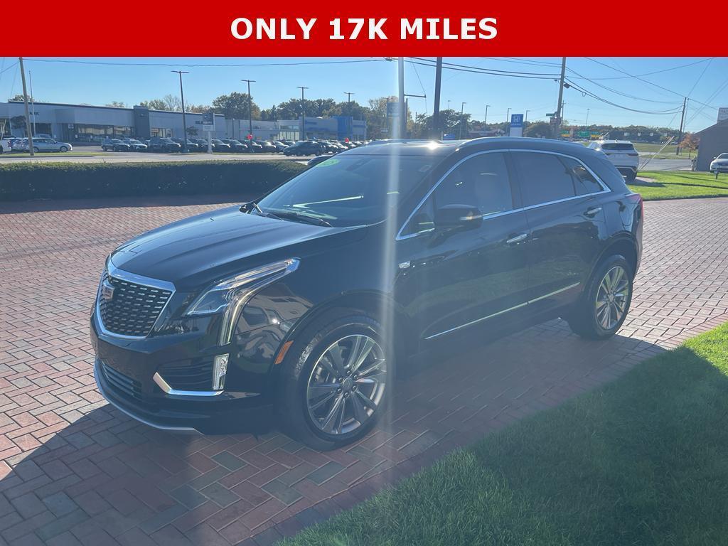 used 2025 Cadillac XT5 car, priced at $47,500
