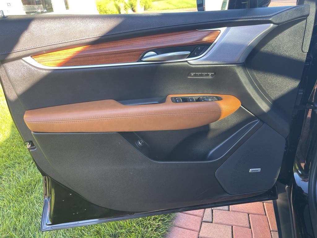 used 2025 Cadillac XT5 car, priced at $47,500