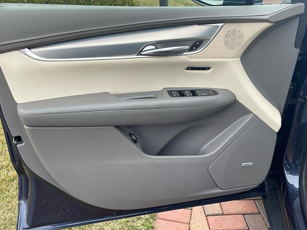 used 2019 Cadillac XT5 car, priced at $24,900
