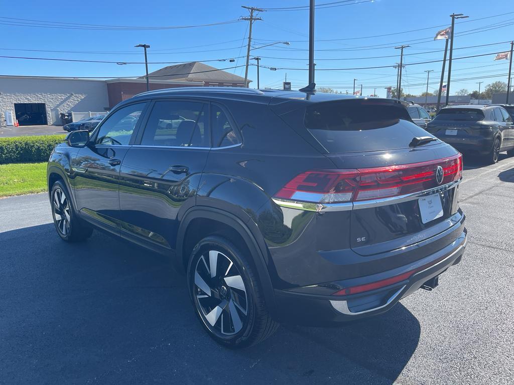 used 2025 Volkswagen Atlas Cross Sport car, priced at $38,000