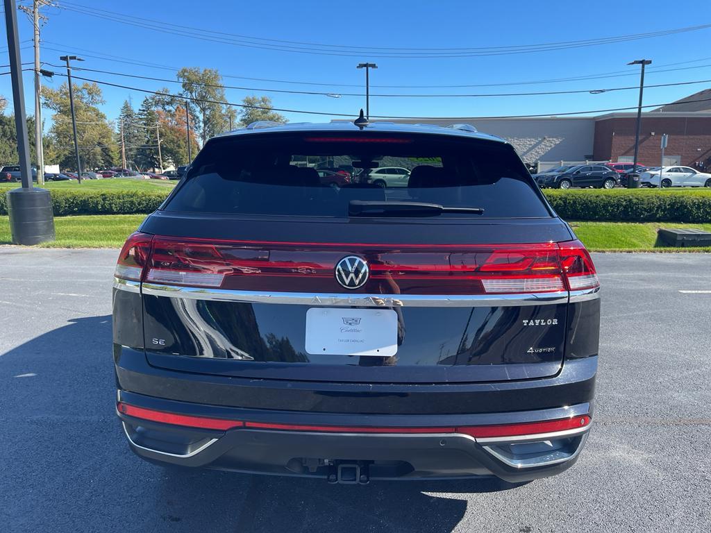 used 2025 Volkswagen Atlas Cross Sport car, priced at $38,000