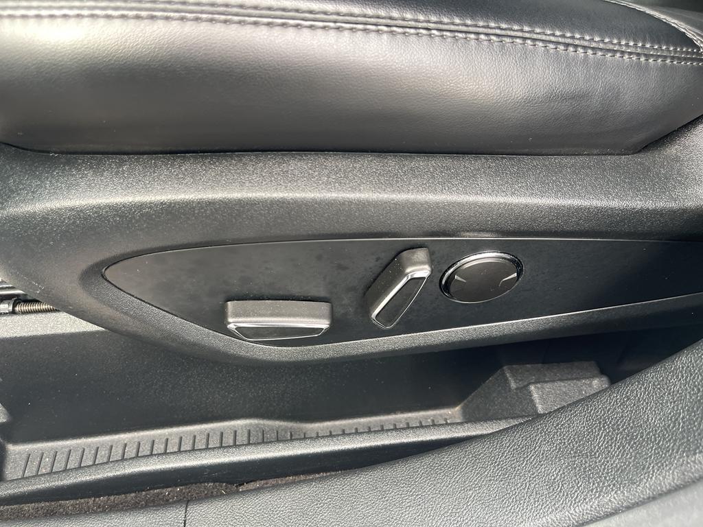 used 2020 Lincoln Nautilus car, priced at $19,900