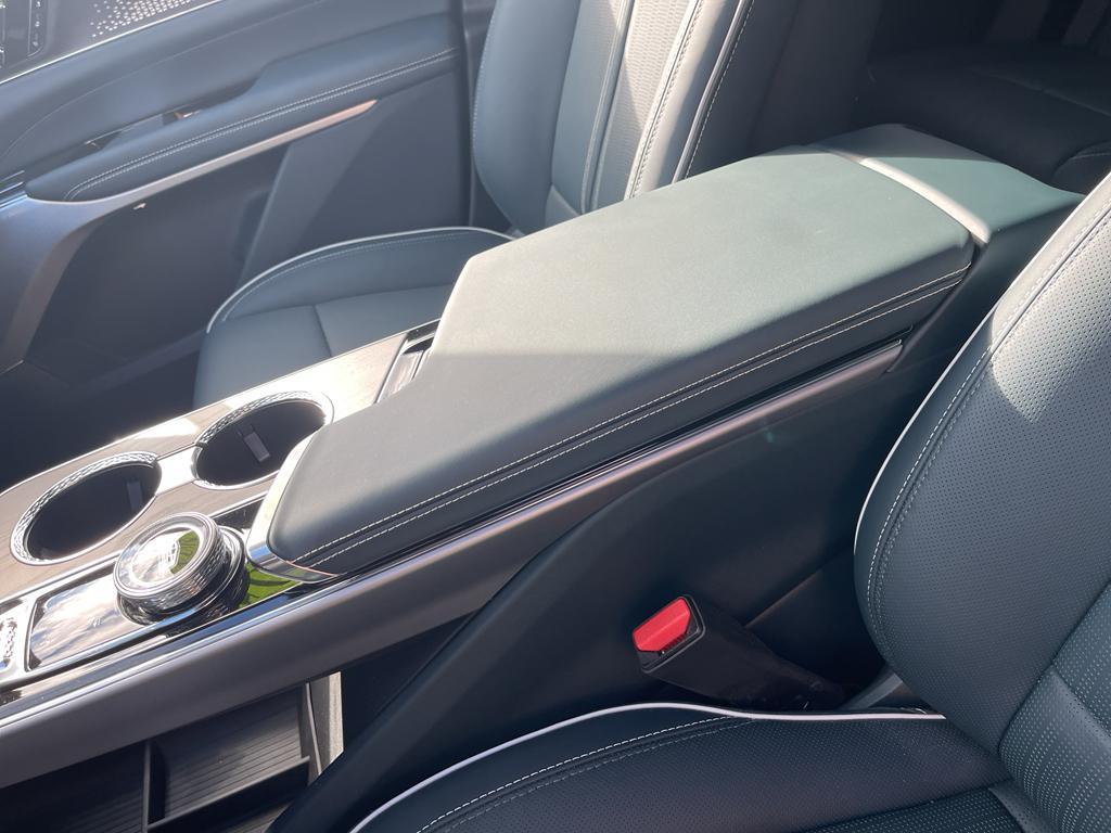 used 2024 Cadillac LYRIQ car, priced at $55,900