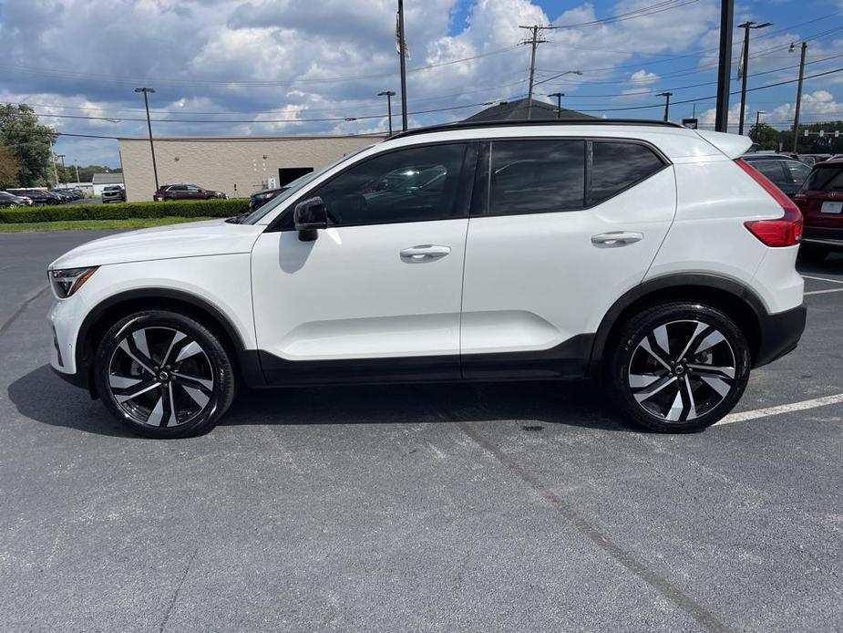 used 2023 Volvo XC40 car, priced at $35,696