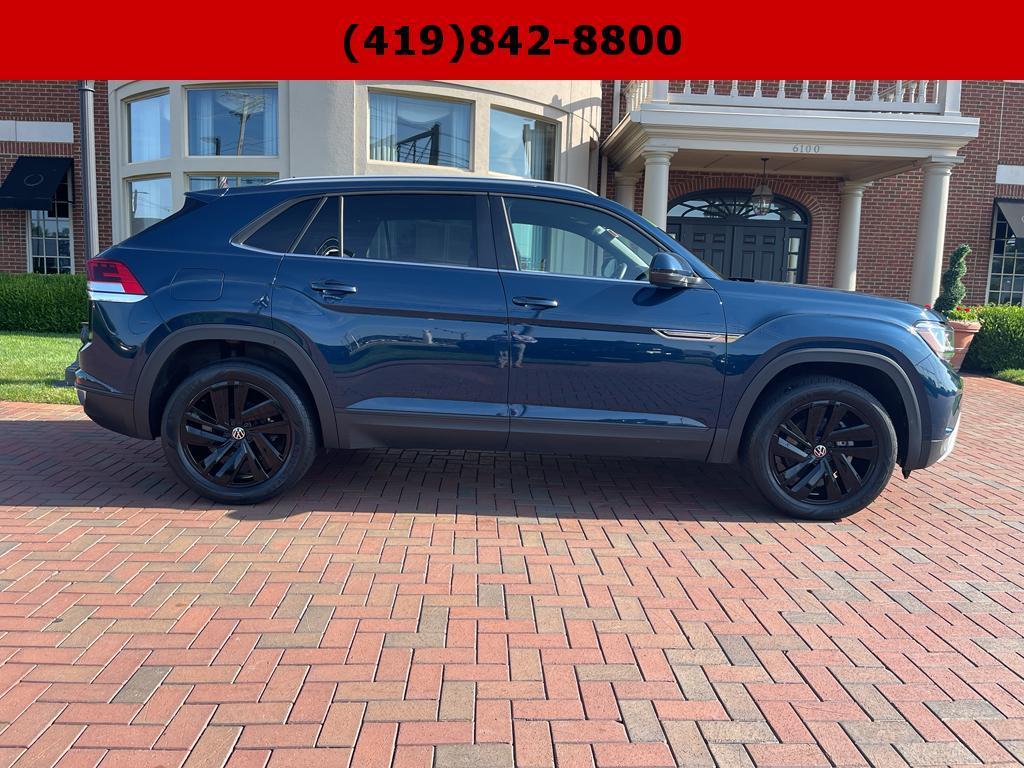 used 2022 Volkswagen Atlas Cross Sport car, priced at $30,600