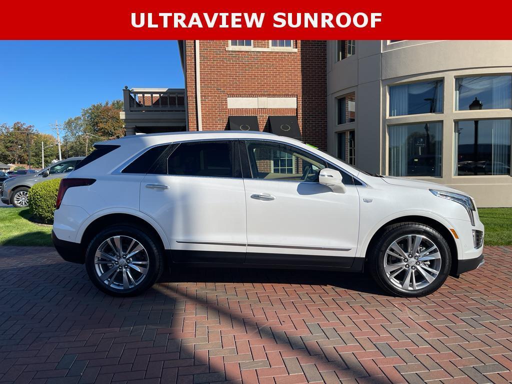 used 2024 Cadillac XT5 car, priced at $55,500