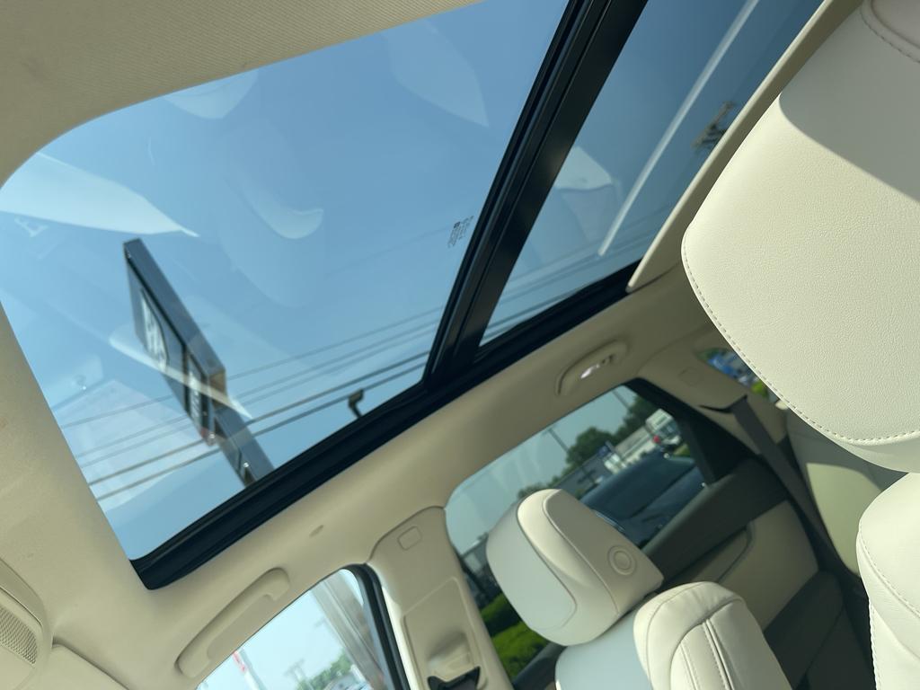 used 2024 Cadillac XT5 car, priced at $42,500