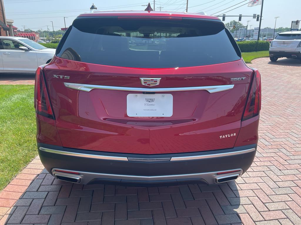 used 2024 Cadillac XT5 car, priced at $42,500