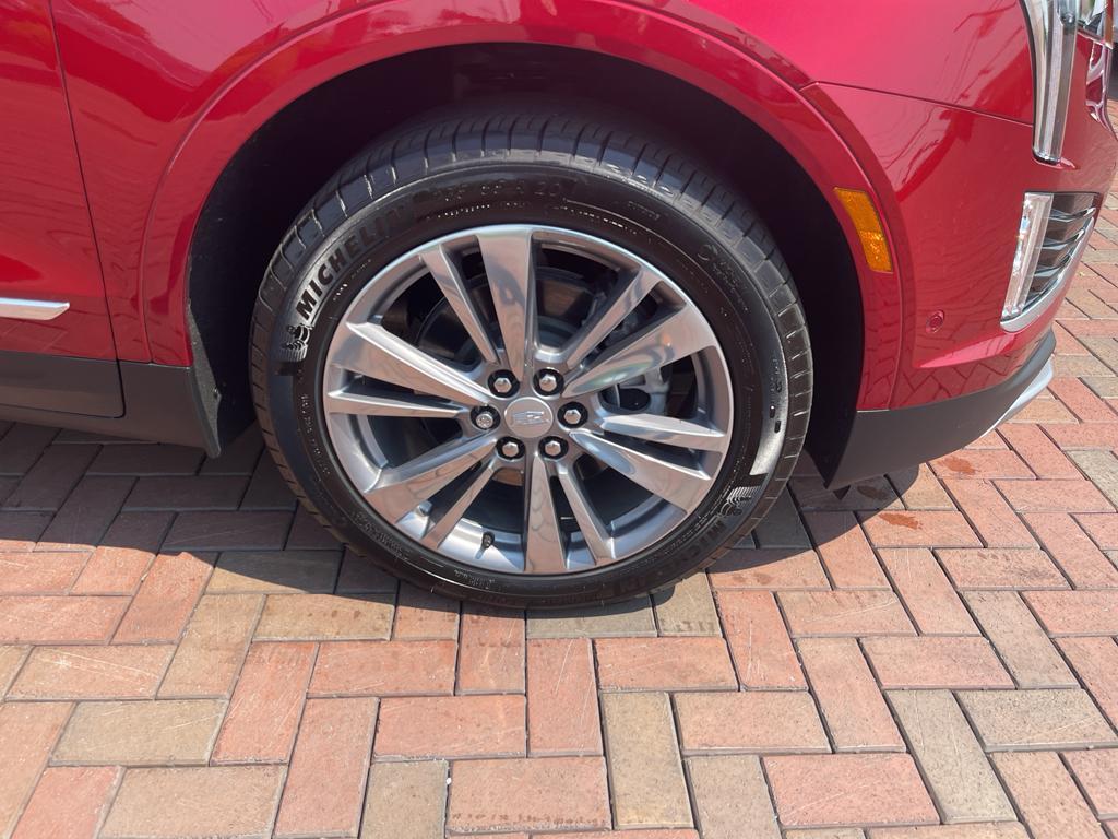 used 2024 Cadillac XT5 car, priced at $42,500