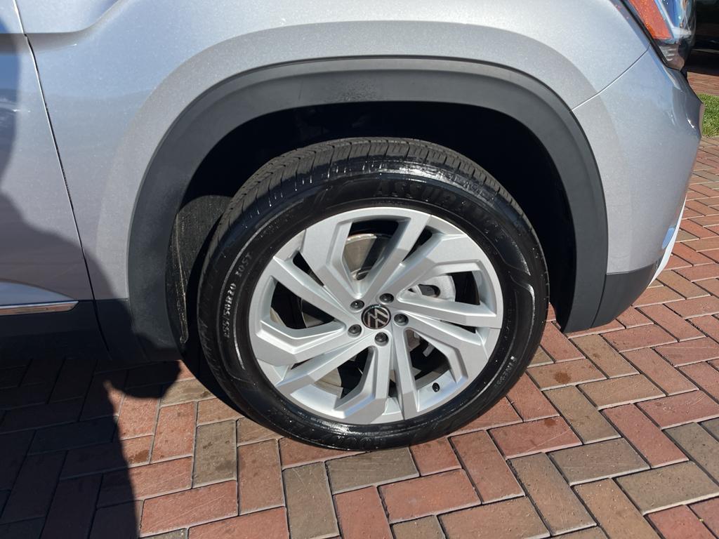 used 2021 Volkswagen Atlas car, priced at $32,900