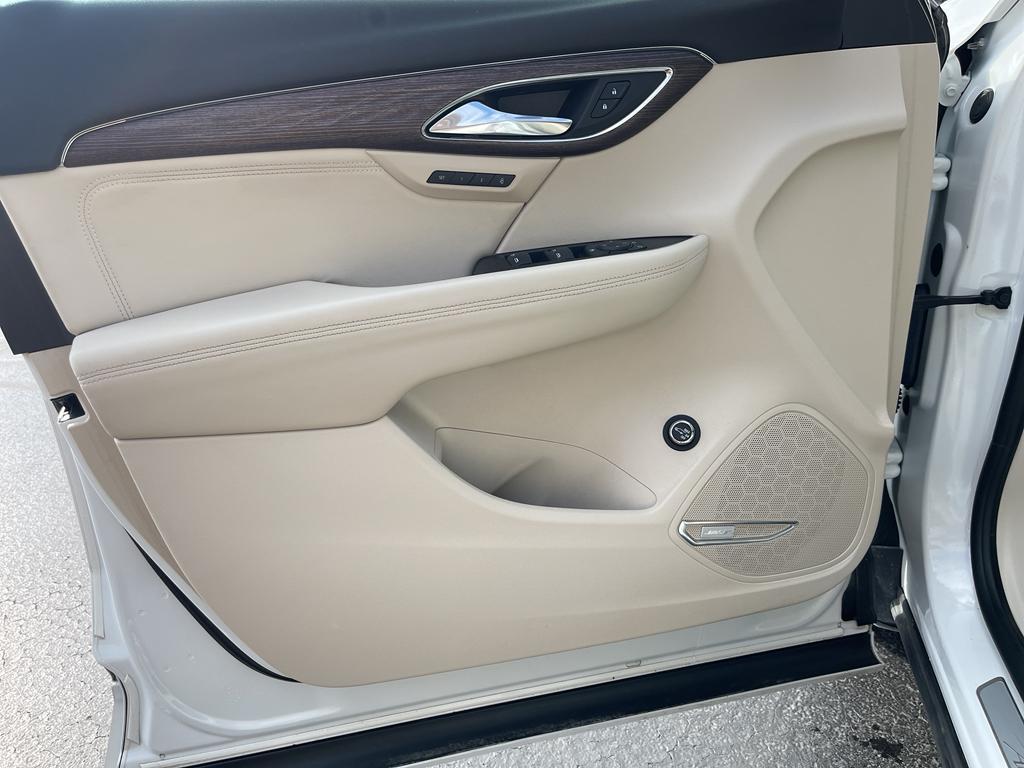 used 2023 Buick Envision car, priced at $35,000