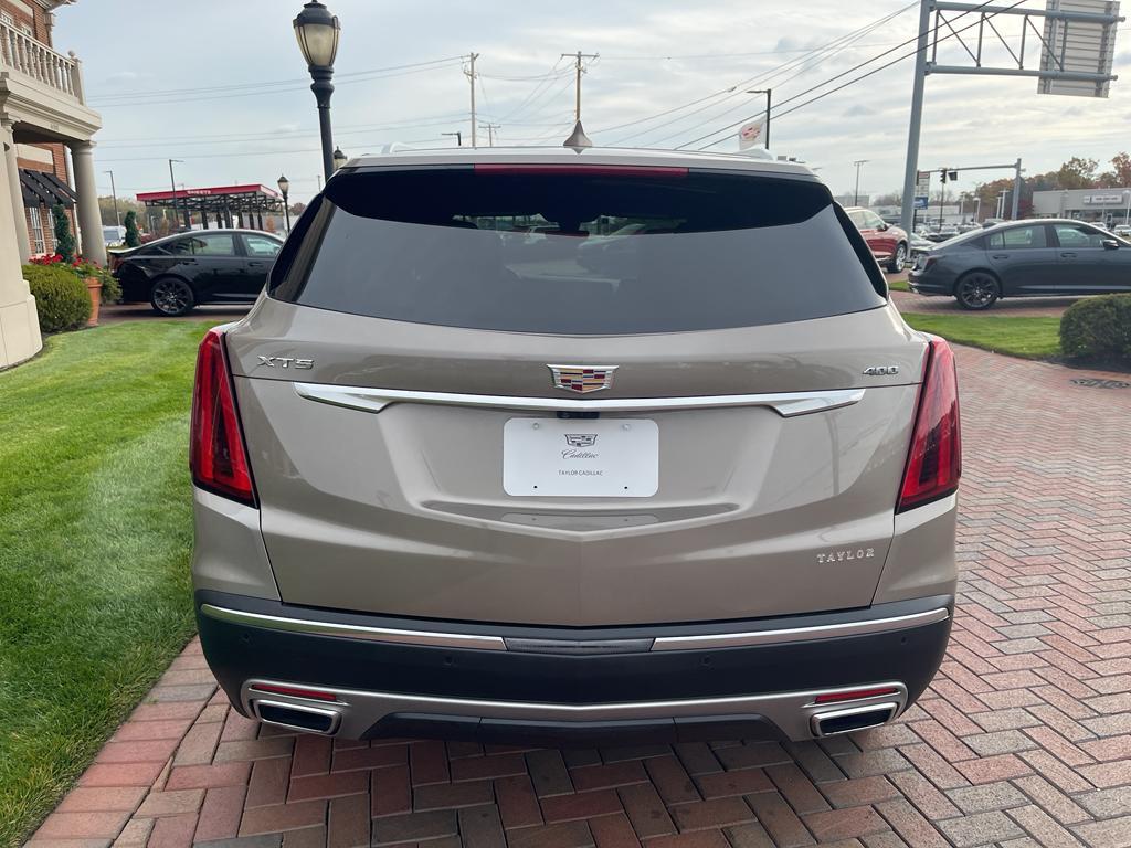 used 2023 Cadillac XT5 car, priced at $36,500