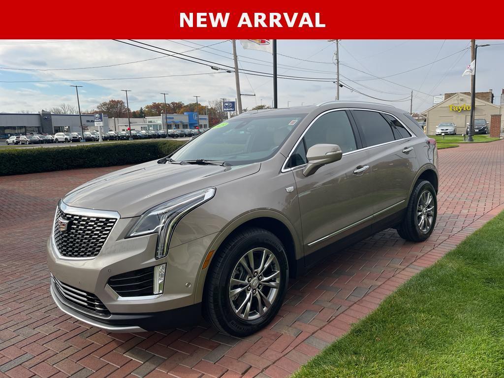 used 2023 Cadillac XT5 car, priced at $36,500