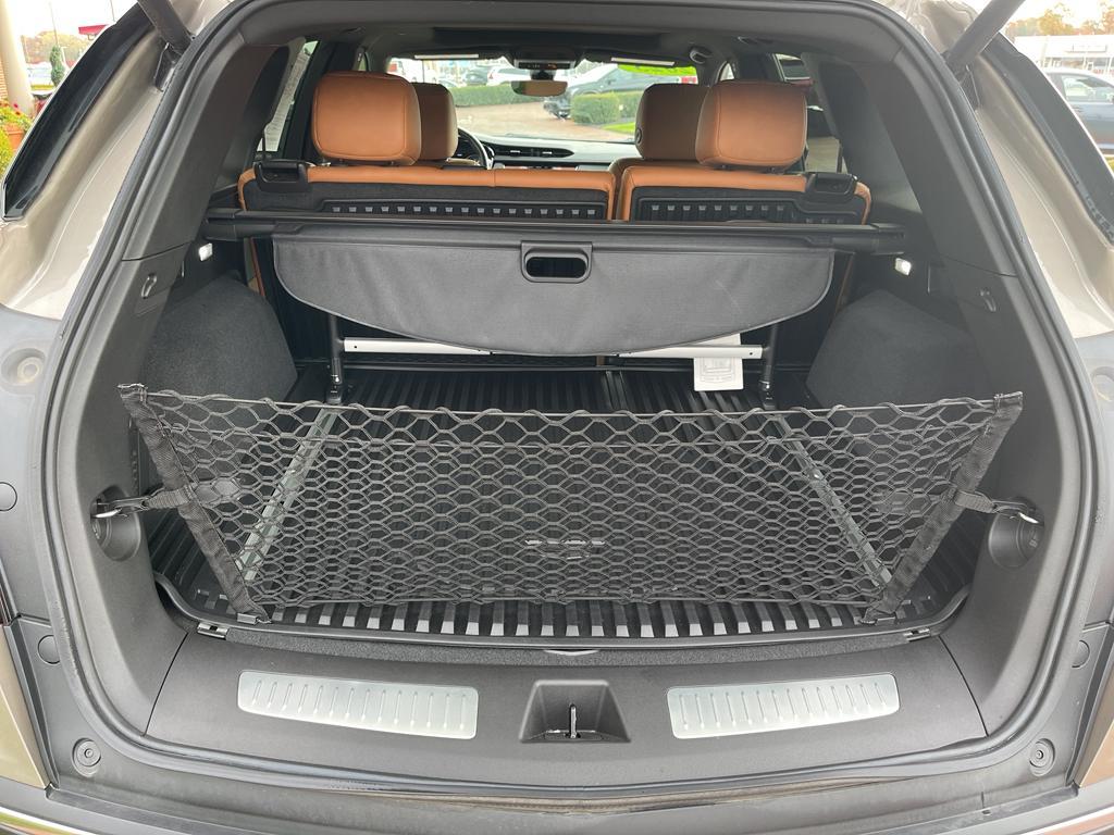 used 2023 Cadillac XT5 car, priced at $36,500