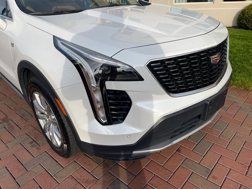 used 2023 Cadillac XT4 car, priced at $32,500