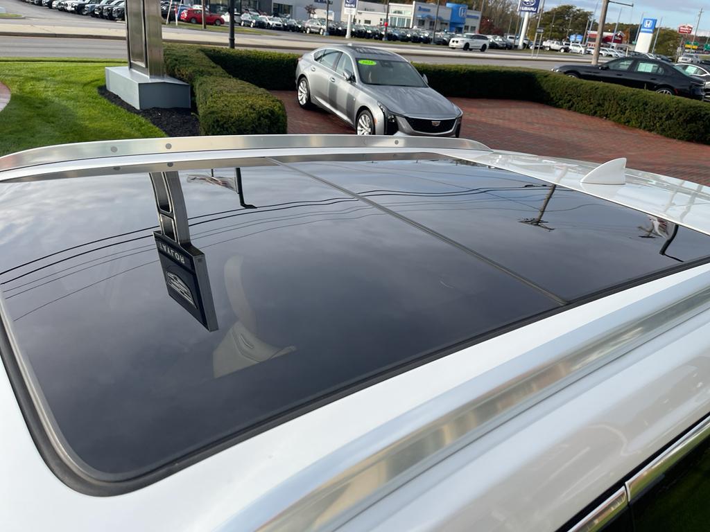 used 2023 Cadillac XT4 car, priced at $32,500