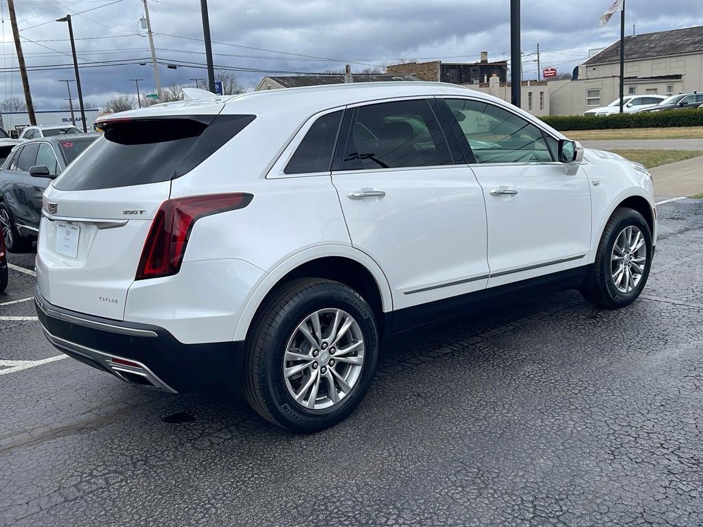 used 2022 Cadillac XT5 car, priced at $34,900