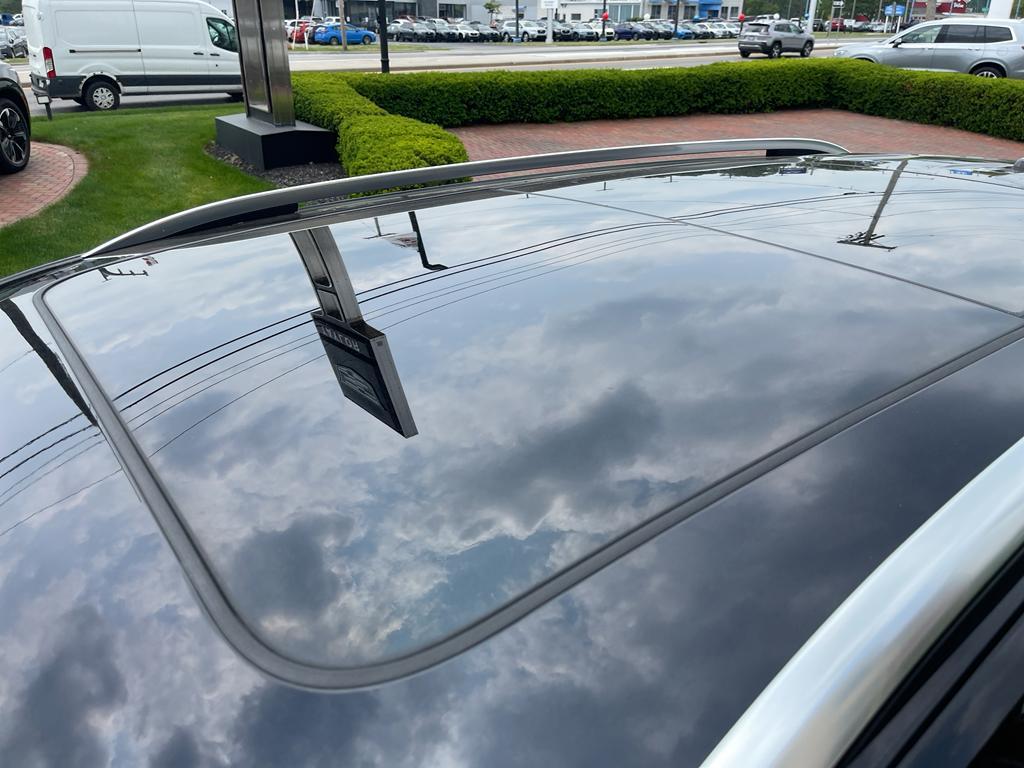 used 2022 Volkswagen Tiguan car, priced at $25,700