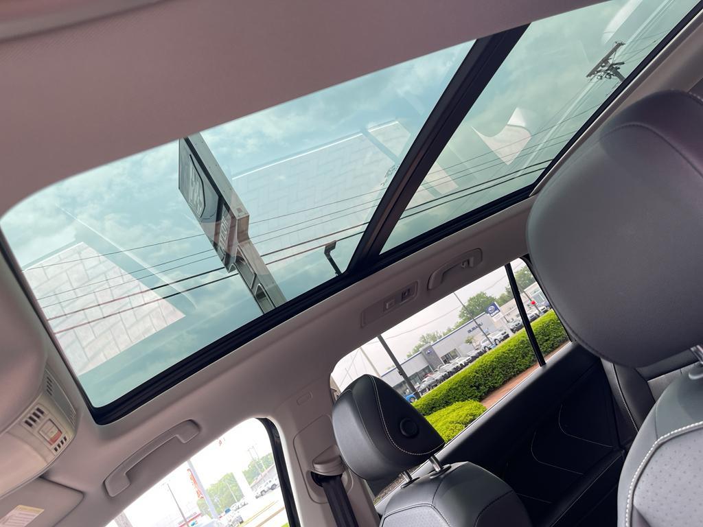 used 2022 Volkswagen Tiguan car, priced at $25,700