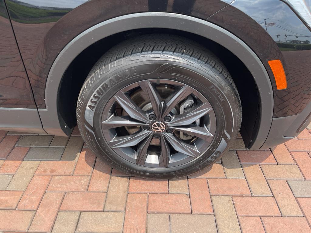 used 2022 Volkswagen Tiguan car, priced at $25,700